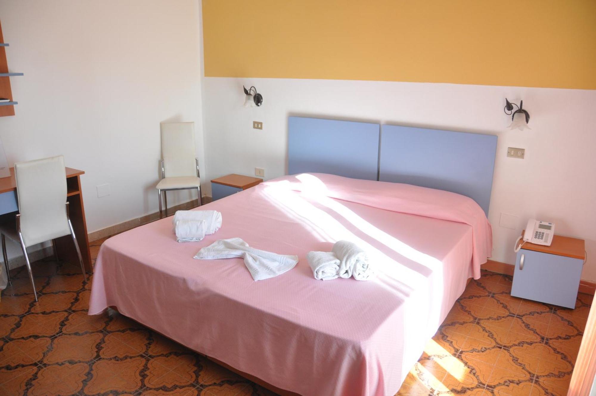 Hotel Le Pelagie لامبيدوزا المظهر الخارجي الصورة